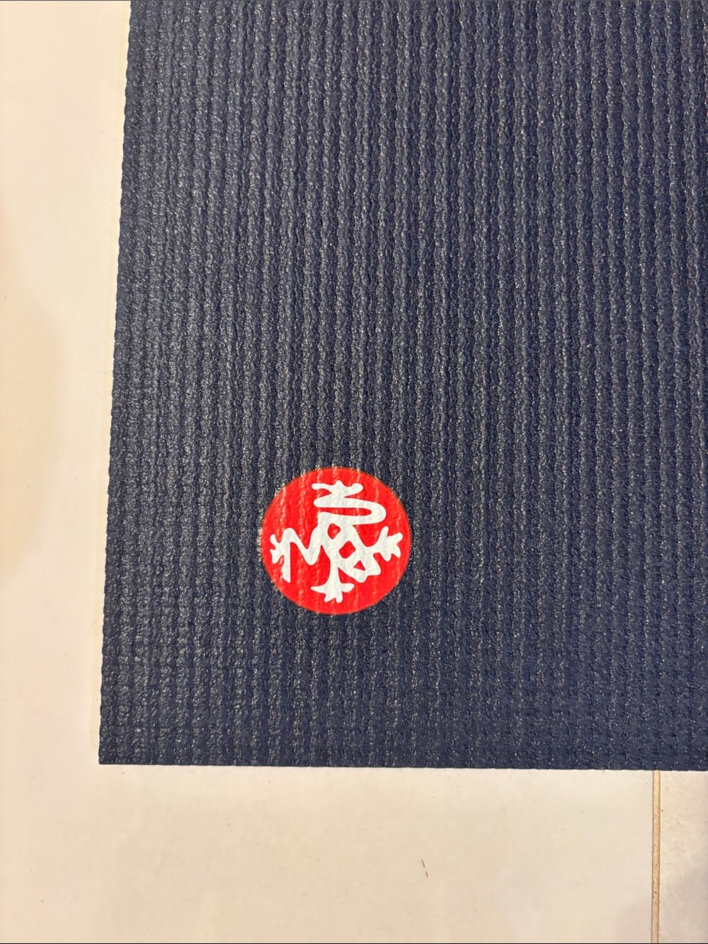 Premium Black Yoga Mat with Non-Slip Texture - Brand Unknown - Picture 2 of 3